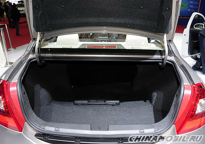 Chery E5